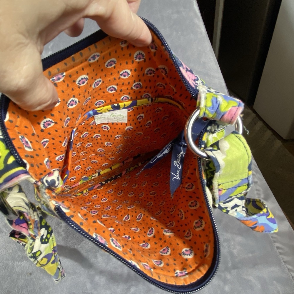 Vera Bradley Crossbody Hipster Purse Bag Retired RIO Pattern Medium Adjustable - Picture 6 of 10